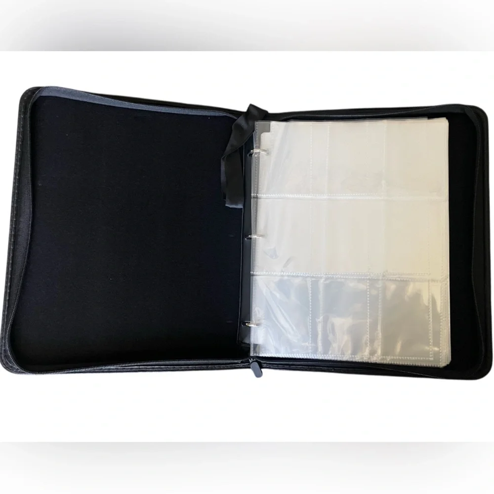 Pokemon card binder for Pokémon cards,